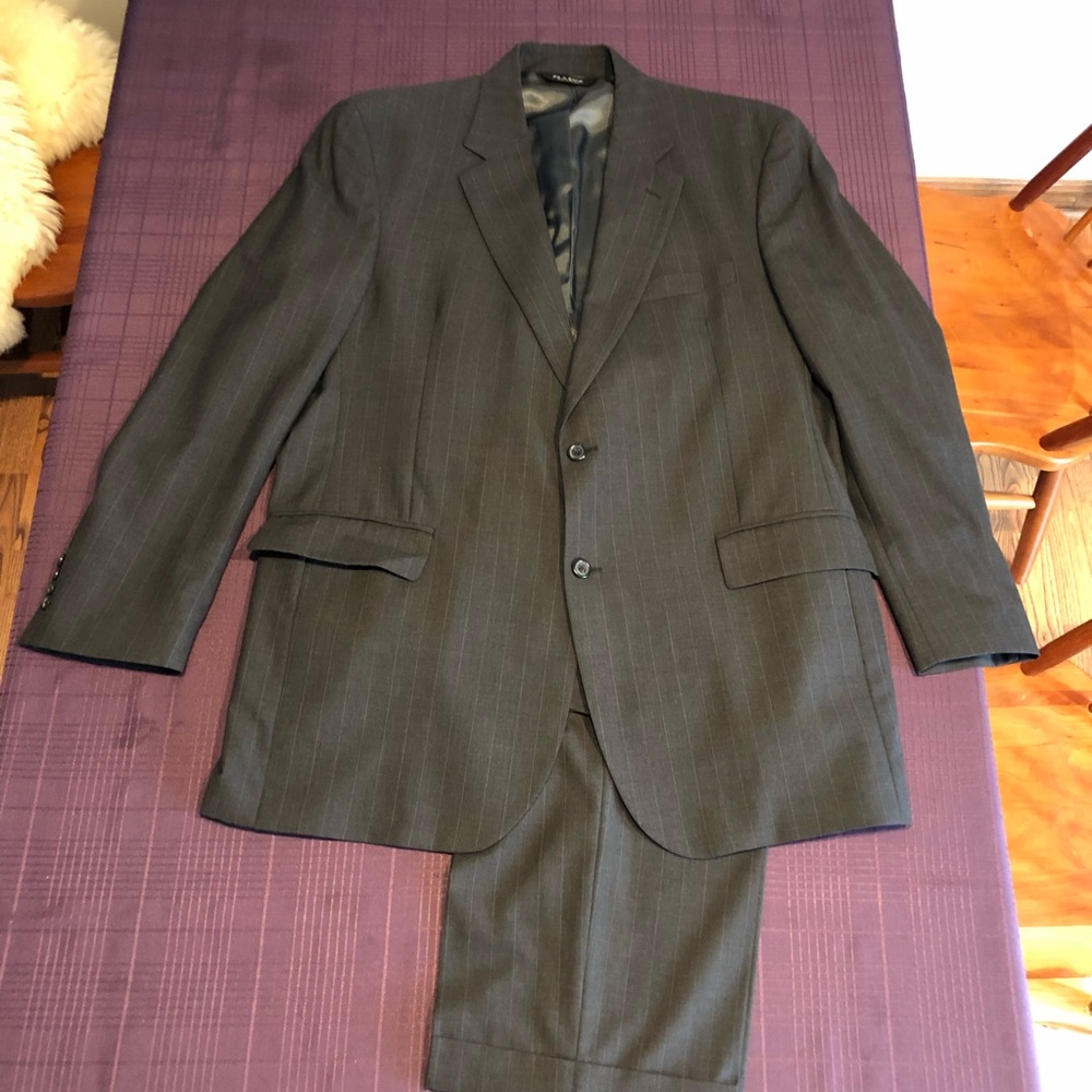 Jos. A Bank gray striped suit, 100% wool